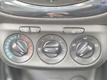 Vauxhall Corsa 1.4i SE Auto Euro 6 5dr