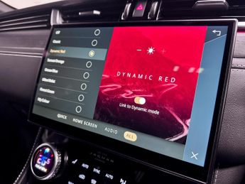 Jaguar F-PACE 2.0 D200 MHEV R-Dynamic Black SUV 5dr Diesel Auto AWD Euro 6 (s/