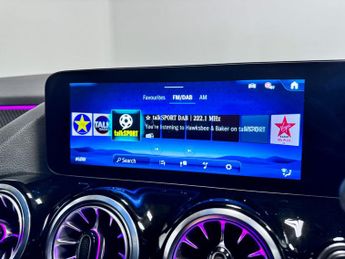 Mercedes-Benz GLA 1.3 GLA200h MHEV AMG Line (Executive) SUV 5dr Petrol Hybrid 7G-D