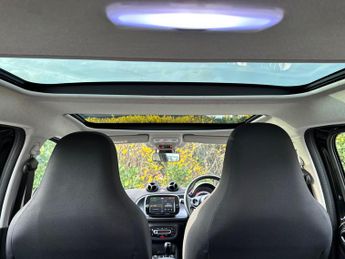 Smart forfour 17.6kWh Pulse Premium Auto 5dr (22kW Charger)