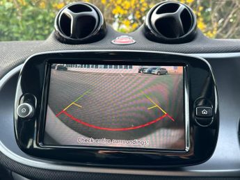 Smart forfour 17.6kWh Pulse Premium Auto 5dr (22kW Charger)