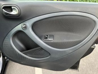 Smart forfour 17.6kWh Pulse Premium Auto 5dr (22kW Charger)