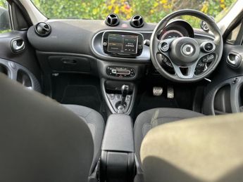 Smart forfour 17.6kWh Pulse Premium Auto 5dr (22kW Charger)