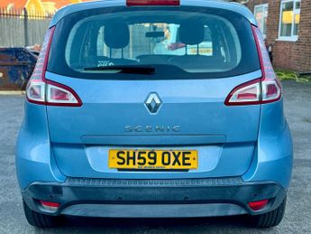 Renault Scenic 2.0 VVT Expression CVT Euro 5 5dr