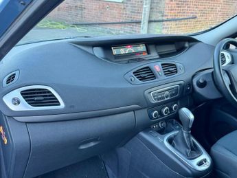 Renault Scenic 2.0 VVT Expression CVT Euro 5 5dr