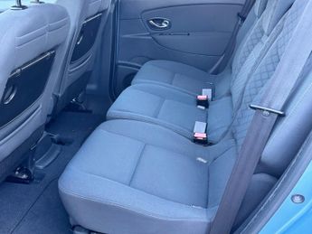 Renault Scenic 2.0 VVT Expression CVT Euro 5 5dr