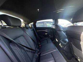 Audi E-Tron S LINE 55 QUATTRO