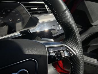 Audi E-Tron S LINE 55 QUATTRO