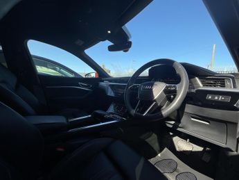 Audi E-Tron S LINE 55 QUATTRO