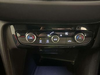 Vauxhall Corsa Electric 50kWh SRi Nav Premium Hatchback 5dr Electric Auto (7.4Kw Charger