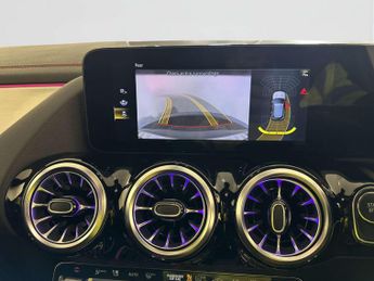 Mercedes-Benz EQA EQA 300 66.5kWh AMG Line SUV 5dr Electric Auto 4MATIC (228 ps)