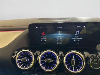 Mercedes-Benz EQA EQA 300 66.5kWh AMG Line SUV 5dr Electric Auto 4MATIC (228 ps)