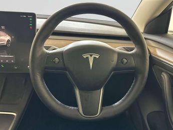 Tesla Model 3 Saloon 4dr Electric Auto RWD (241 bhp)