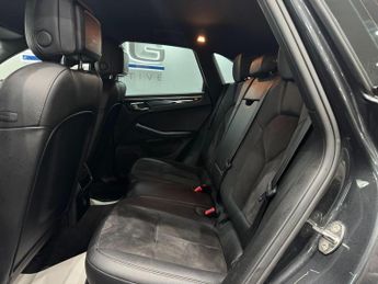 Porsche Macan 3.0 TD V6 S PDK 4WD Euro 6 (s/s) 5dr