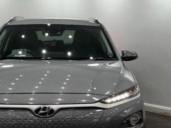 Hyundai KONA 64kWh Premium SE Auto 5dr (7kW Charger)