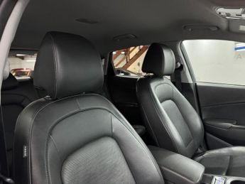 Hyundai KONA 64kWh Premium SE Auto 5dr (7kW Charger)