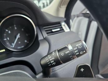 Land Rover Range Rover Evoque 2.0 TD4 SE Tech Auto 4WD Euro 6 (s/s) 5dr