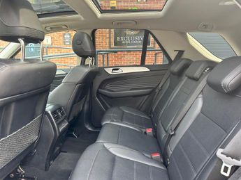 Mercedes-Benz GLE 3.0 GLE350d V6 AMG Line (Premium) G-Tronic 4MATIC Euro 6 (s/s) 5