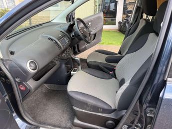 Nissan Note 1.6 16V n-tec Auto Euro 5 5dr