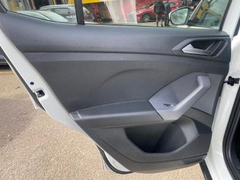Volkswagen T-Cross 1.0 TSI R-Line DSG Euro 6 (s/s) 5dr
