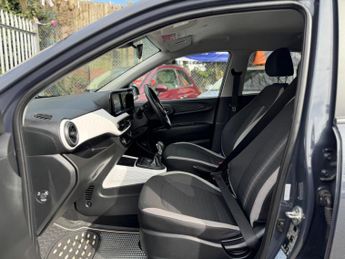 Hyundai i10 1.2 Premium Auto Euro 6 (s/s) 5dr