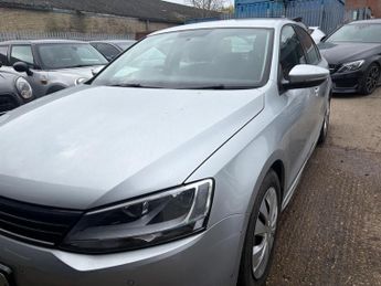 Volkswagen Jetta 1.6 TDI BlueMotion Tech S Euro 5 (s/s) 4dr