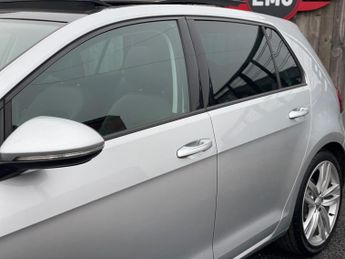 Volkswagen Golf 2.0 TDI BlueMotion Tech GT Edition DSG Euro 6 (s/s) 5dr