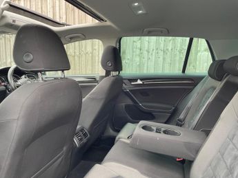 Volkswagen Golf 2.0 TDI BlueMotion Tech GT Edition DSG Euro 6 (s/s) 5dr