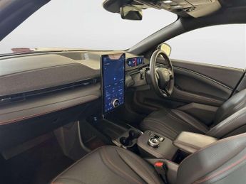 Ford Mustang Mach-E Extended Range 91kWh SUV 5dr Electric Automatic AWD (351 ps)