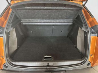 Peugeot E-2008 50kWh GT Line SUV 5dr Electric Auto (136 ps)