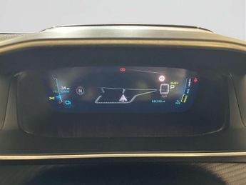 Peugeot E-2008 50kWh GT Line SUV 5dr Electric Auto (136 ps)
