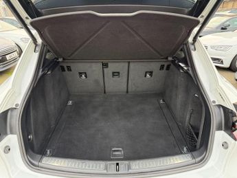 Porsche Macan 2.0T PDK 4WD Euro 6 (s/s) 5dr