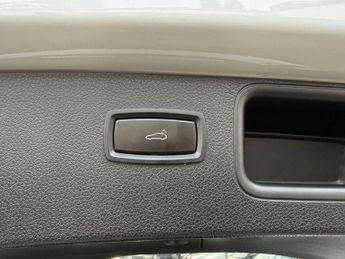 Porsche Macan 2.0T PDK 4WD Euro 6 (s/s) 5dr