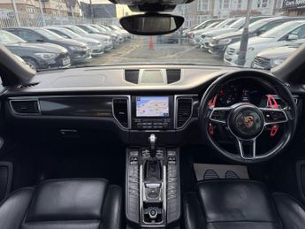 Porsche Macan 2.0T PDK 4WD Euro 6 (s/s) 5dr