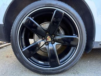 Porsche Macan 2.0T PDK 4WD Euro 6 (s/s) 5dr