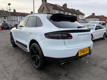 Porsche Macan 2.0T PDK 4WD Euro 6 (s/s) 5dr
