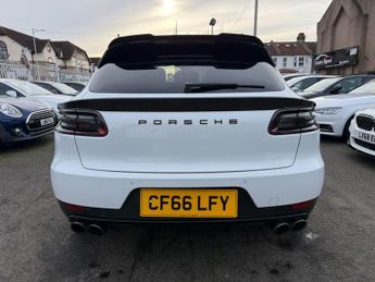 Porsche Macan 2.0T PDK 4WD Euro 6 (s/s) 5dr