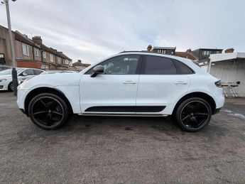 Porsche Macan 2.0T PDK 4WD Euro 6 (s/s) 5dr