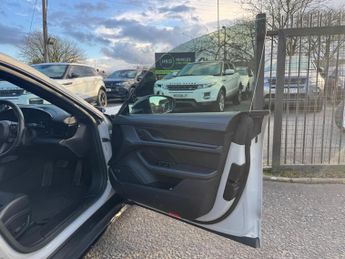 Porsche Taycan Performance Plus 93.4kWh 4 Cross Turismo Auto 4WD 5dr (11kW Char