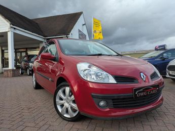 Renault Clio 1.2 TCe 16v Dynamique S Hatchback 3dr Petrol Manual (139 g/km, 1