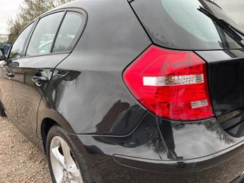 BMW 1 Series 2.0 116i Sport Steptronic Euro 5 5dr