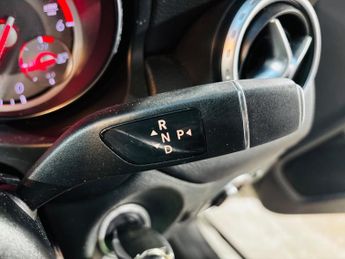 Mercedes-Benz GLA 2.1 GLA200d AMG Line 7G-DCT Euro 6 (s/s) 5dr