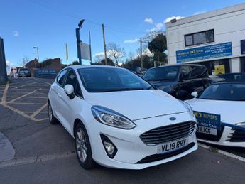 Ford Fiesta 1.0T EcoBoost Titanium Euro 6 (s/s) 5dr