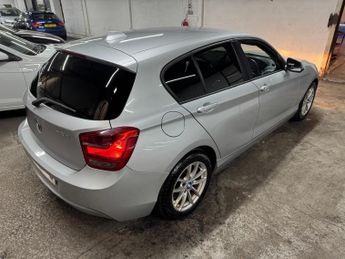 BMW 1 Series 2.0 118d SE Auto Euro 5 (s/s) 5dr