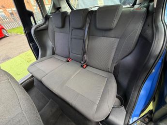 Ford B-Max 1.6 Titanium MPV 5dr Petrol Powershift Euro 5 (105 ps)