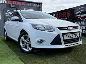 Ford Focus 1.6 TDCi Zetec Hatchback 5dr Diesel Manual Euro 5 (s/s) (115 ps)
