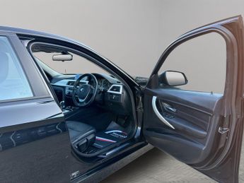 BMW 3 Series 2.0 330e 7.6kWh SE Auto Euro 6 (s/s) 4dr