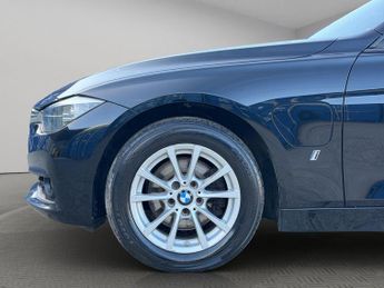 BMW 3 Series 2.0 330e 7.6kWh SE Auto Euro 6 (s/s) 4dr