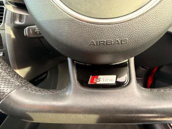 Audi A5 2.0 TDI Black Edition Plus S Tronic quattro Euro 5 (s/s) 2dr