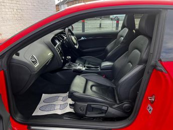 Audi A5 2.0 TDI Black Edition Plus S Tronic quattro Euro 5 (s/s) 2dr